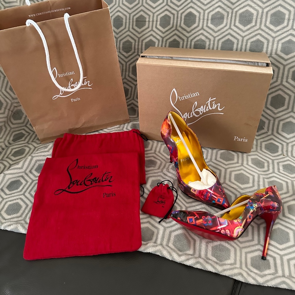 Louboutin Hot Chick 100mm